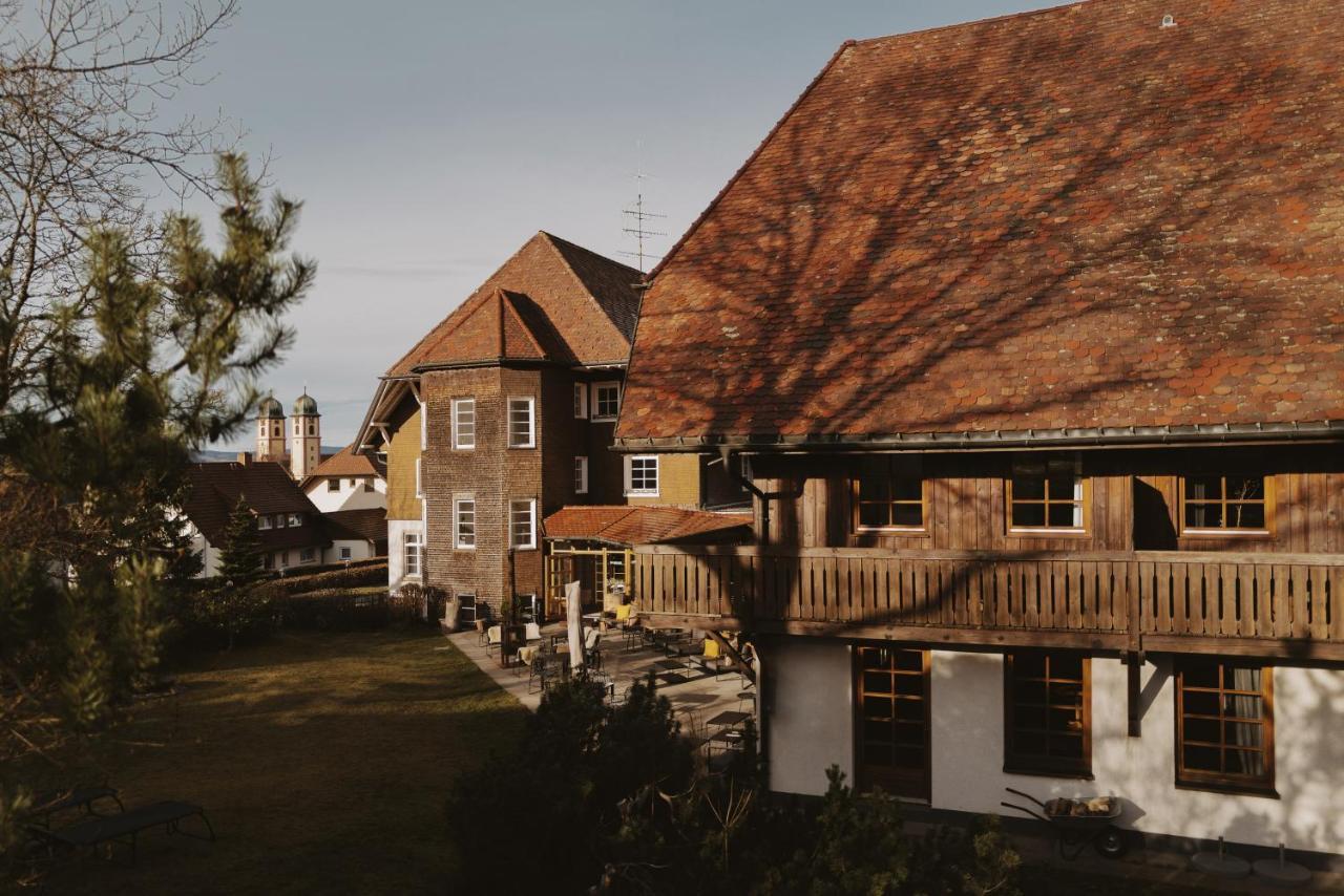 Hotel Der Hirschen Sankt Märgen Exterior foto